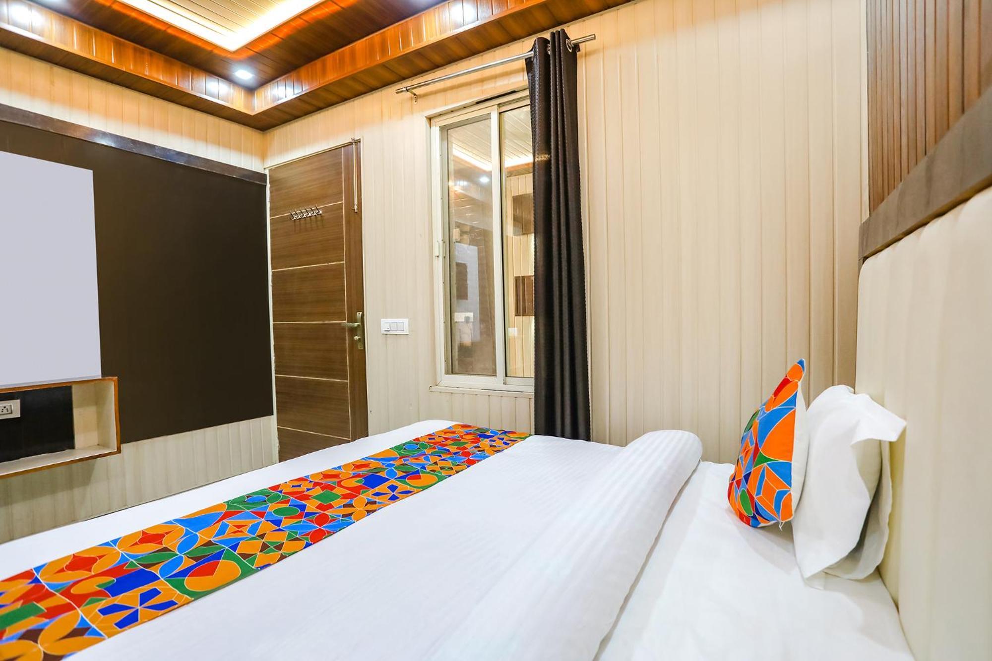 Fabhotel Jms Residency Dehradun Esterno foto